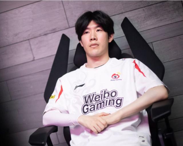 TheShy回归赛场,比分优势明显首场状态亮眼,FPX观众沸腾!的简单介绍 TheShy回归赛场,比分优势明显首场状态亮眼,FPX观众沸腾!的简单介绍